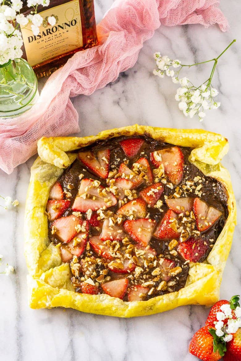 A aerial view of the strawberry Nutella puff pastry