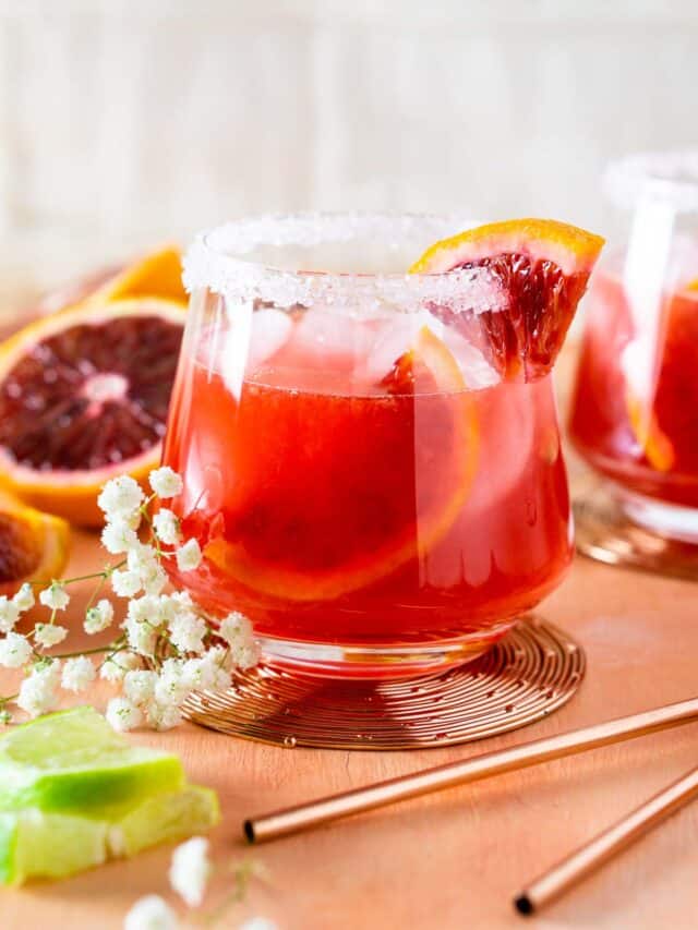 Blood Orange Margarita Recipe - Burrata and Bubbles