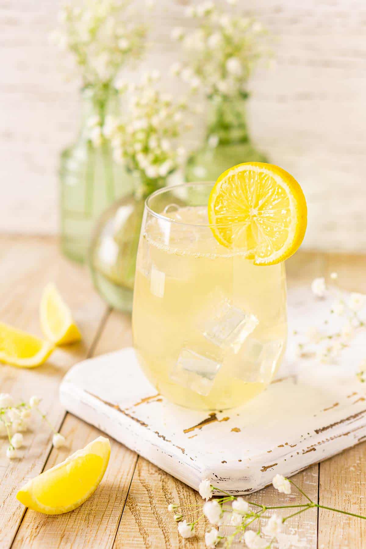 St. Germain Cocktails ~ Easy Summer Spritzers!